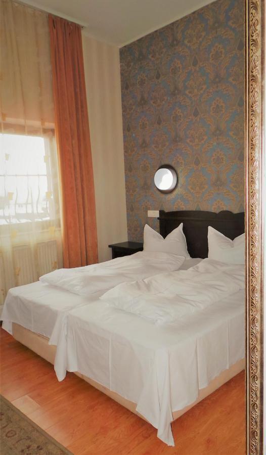 Hotel Sonne Sibiu Ngoại thất bức ảnh